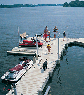 Image of a dock from above