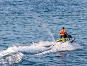 difference waverunner jetski