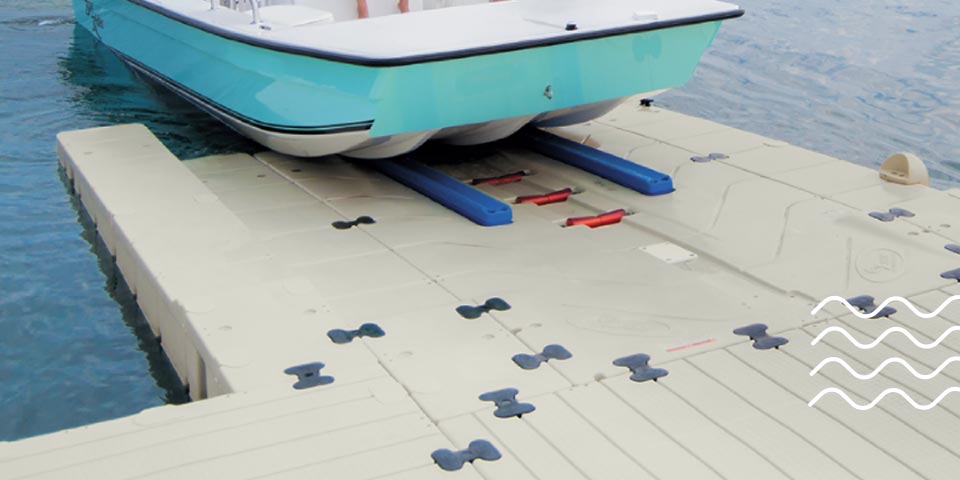 Boat driving onto an EZ Dock boat lift